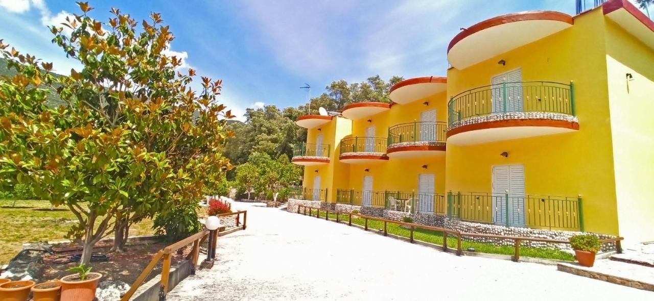 Villa Perkemes Apartments Parga Luaran gambar