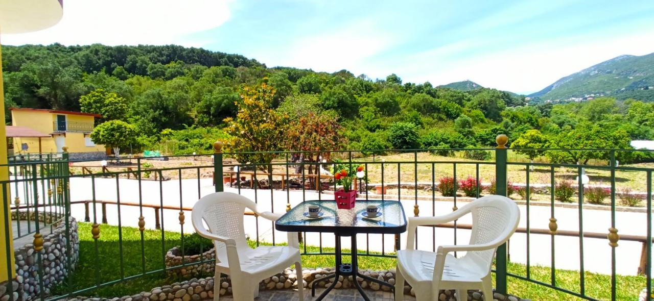 Villa Perkemes Apartments Parga Luaran gambar