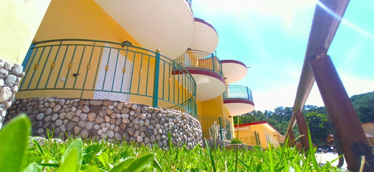 Villa Perkemes Apartments Parga Luaran gambar